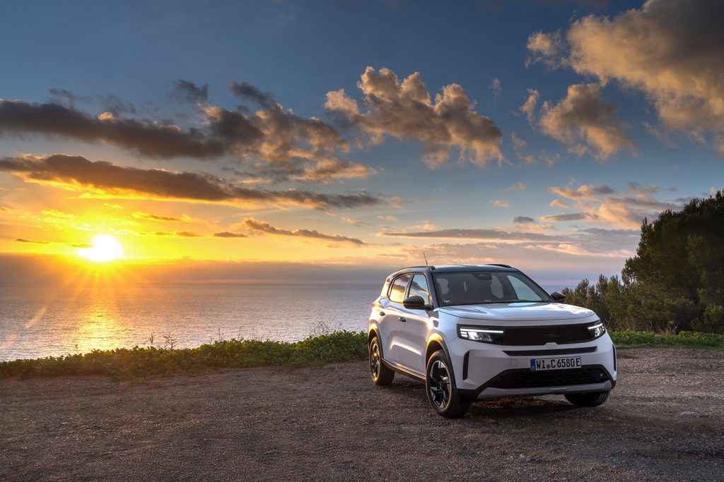 Opel Frontera Electric naplementében